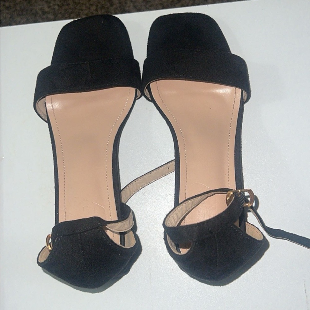 Elegant Black Women's Sandals